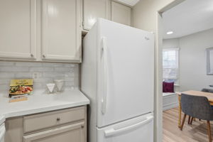 016_F8_748 Northrup St 332