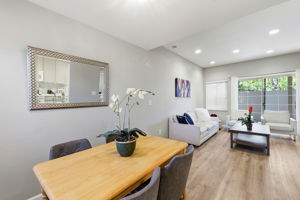 020_F8_748 Northrup St 332