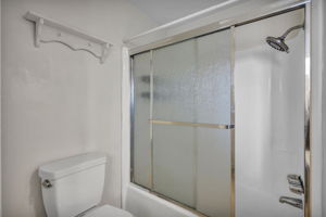  Photo 39