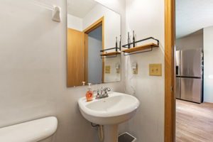  Photo 31