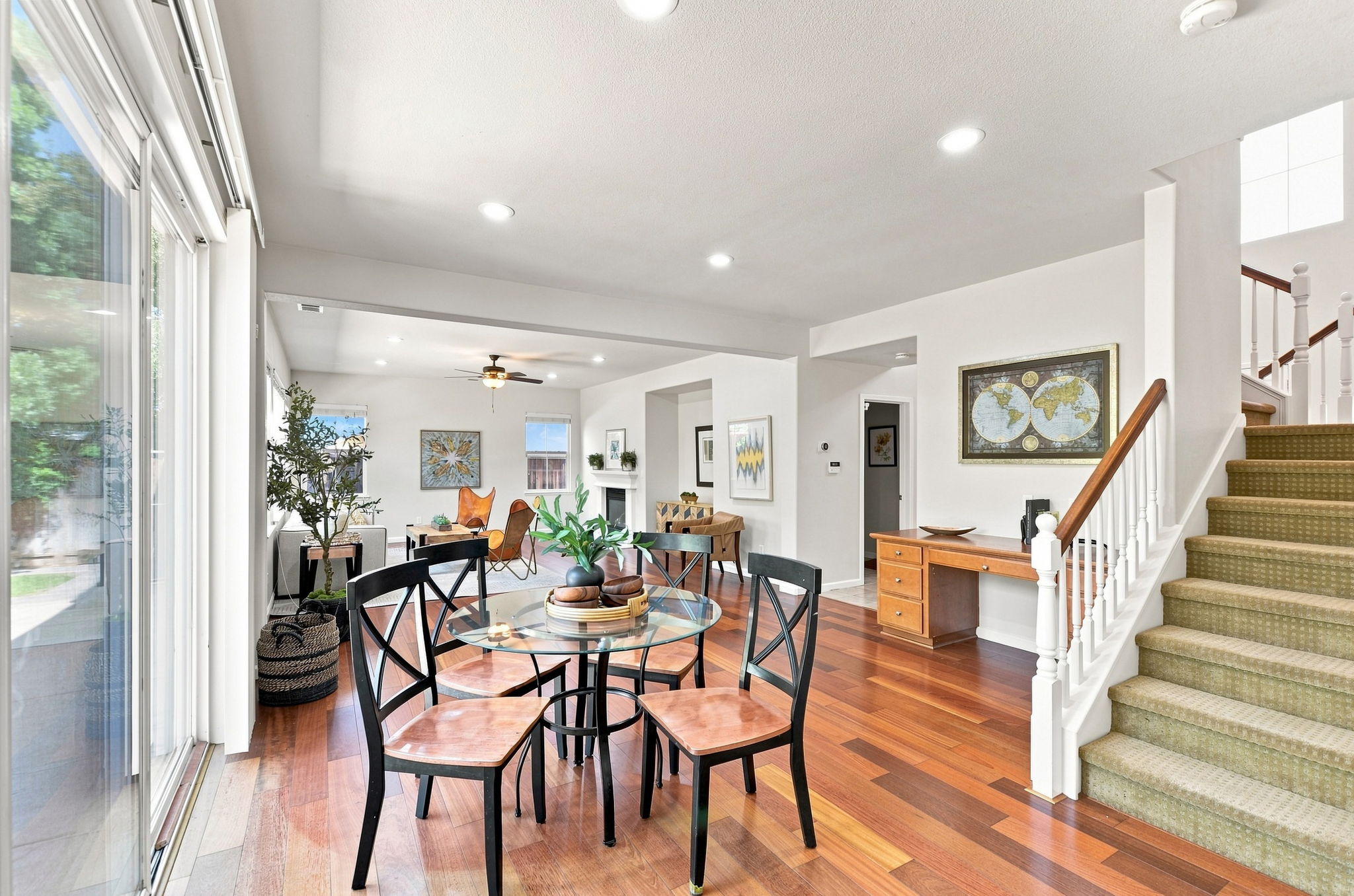 022_F8_749 Ellerbrook St