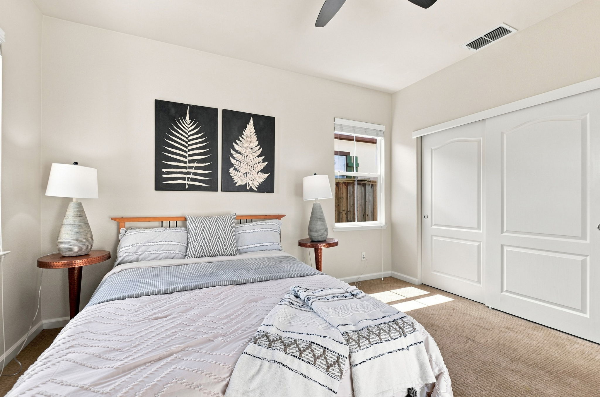 030_F8_749 Ellerbrook St