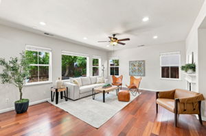 010_F8_749 Ellerbrook St