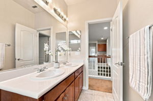 040_F8_749 Ellerbrook St