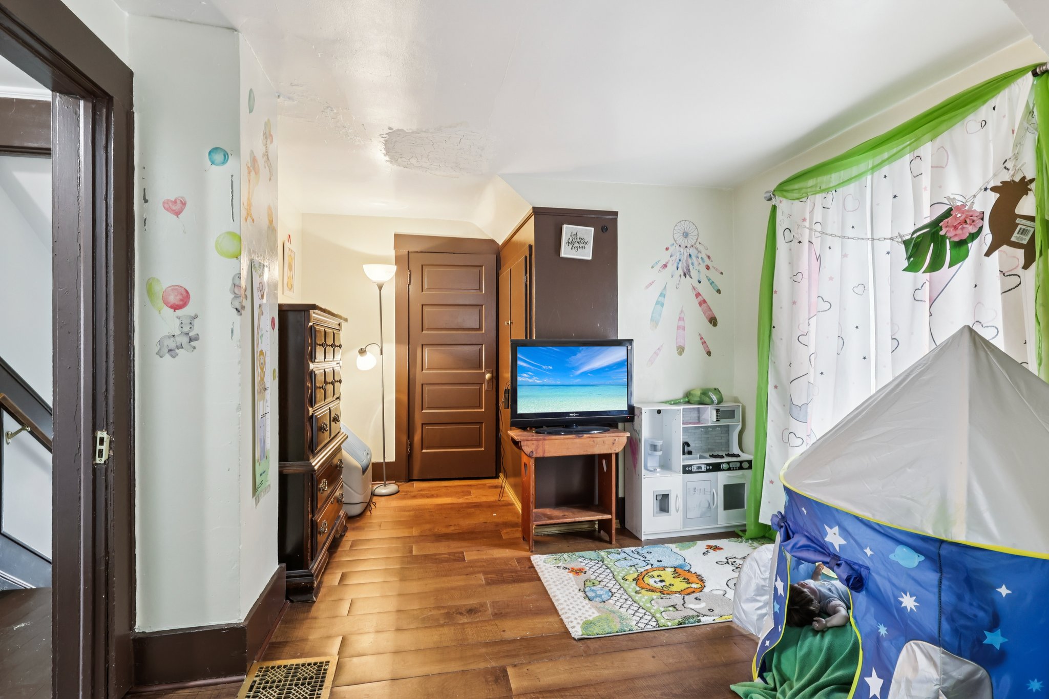 Elma St-S1211-013.jpg