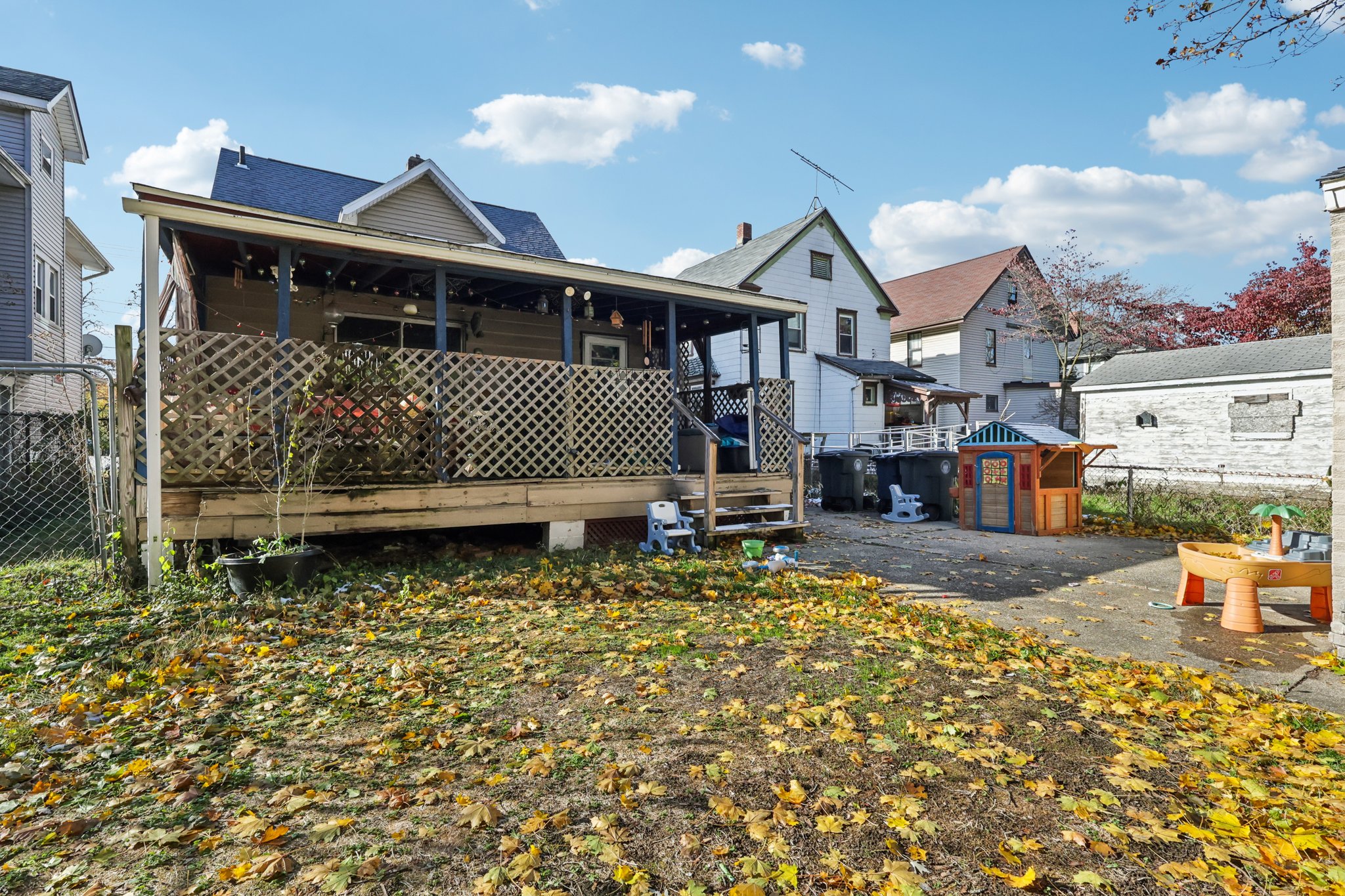 Elma St-S1211-031.jpg