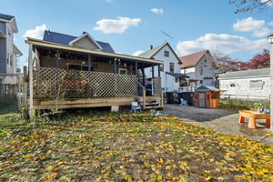 Elma St-S1211-031.jpg