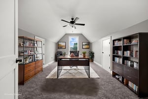 DSC07215 virtually staged.jpeg