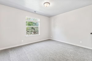 Guest Bedroom 4