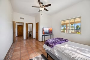 7496 S Linda Lou Rd - 017.jpg