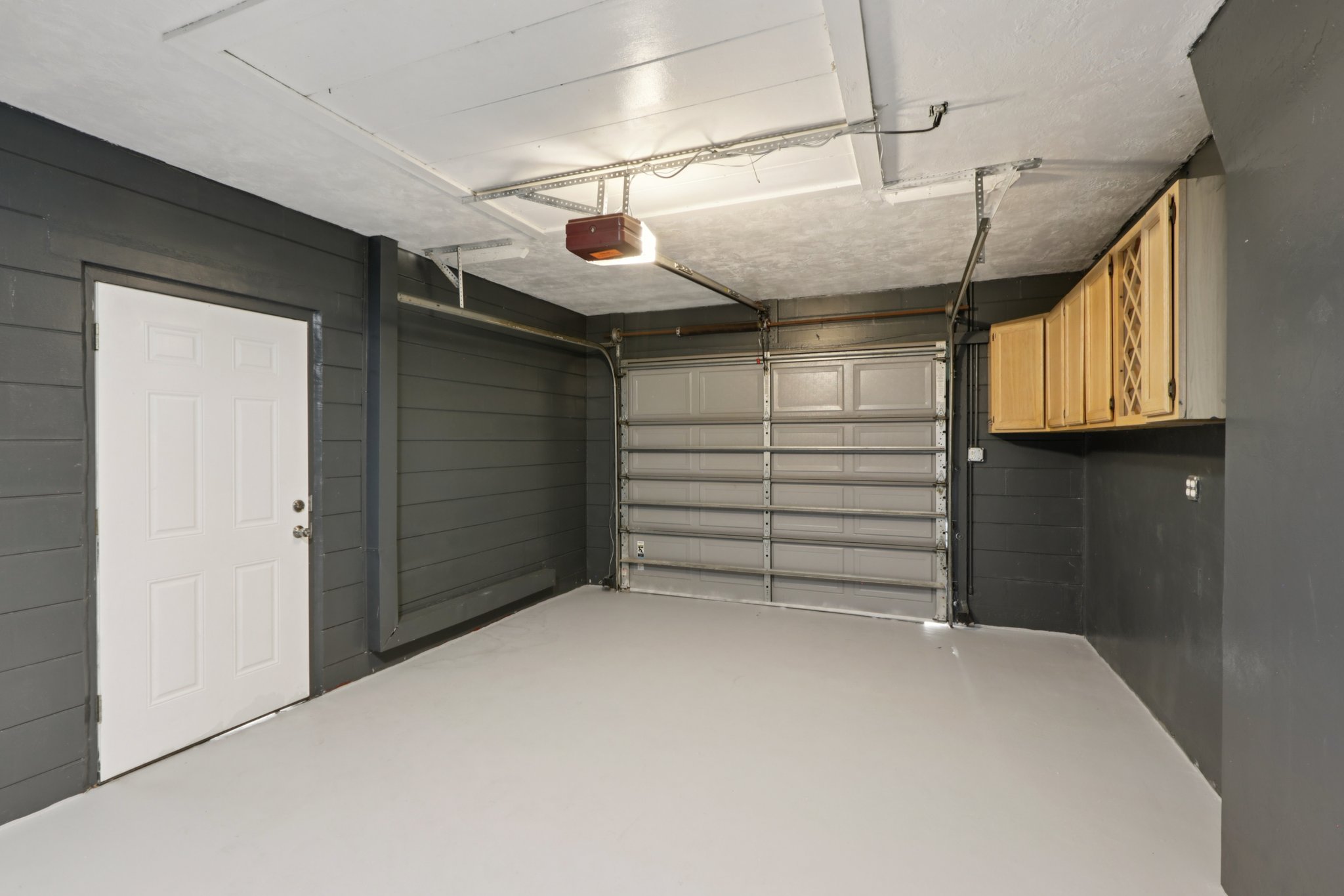 7th St N-S2807-038.jpg