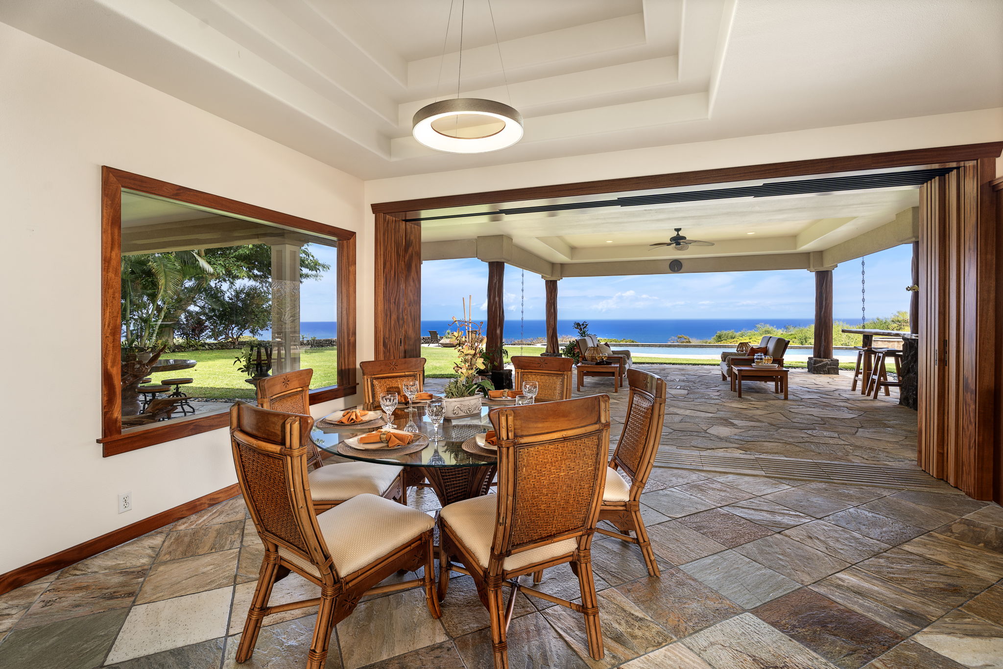 K Dining Area a