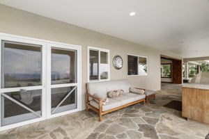 Lanai 2
