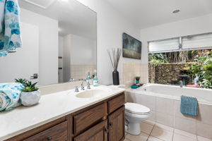 K Bathroom 2a