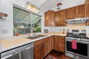 Kitchen 6