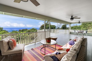 Lanai  2