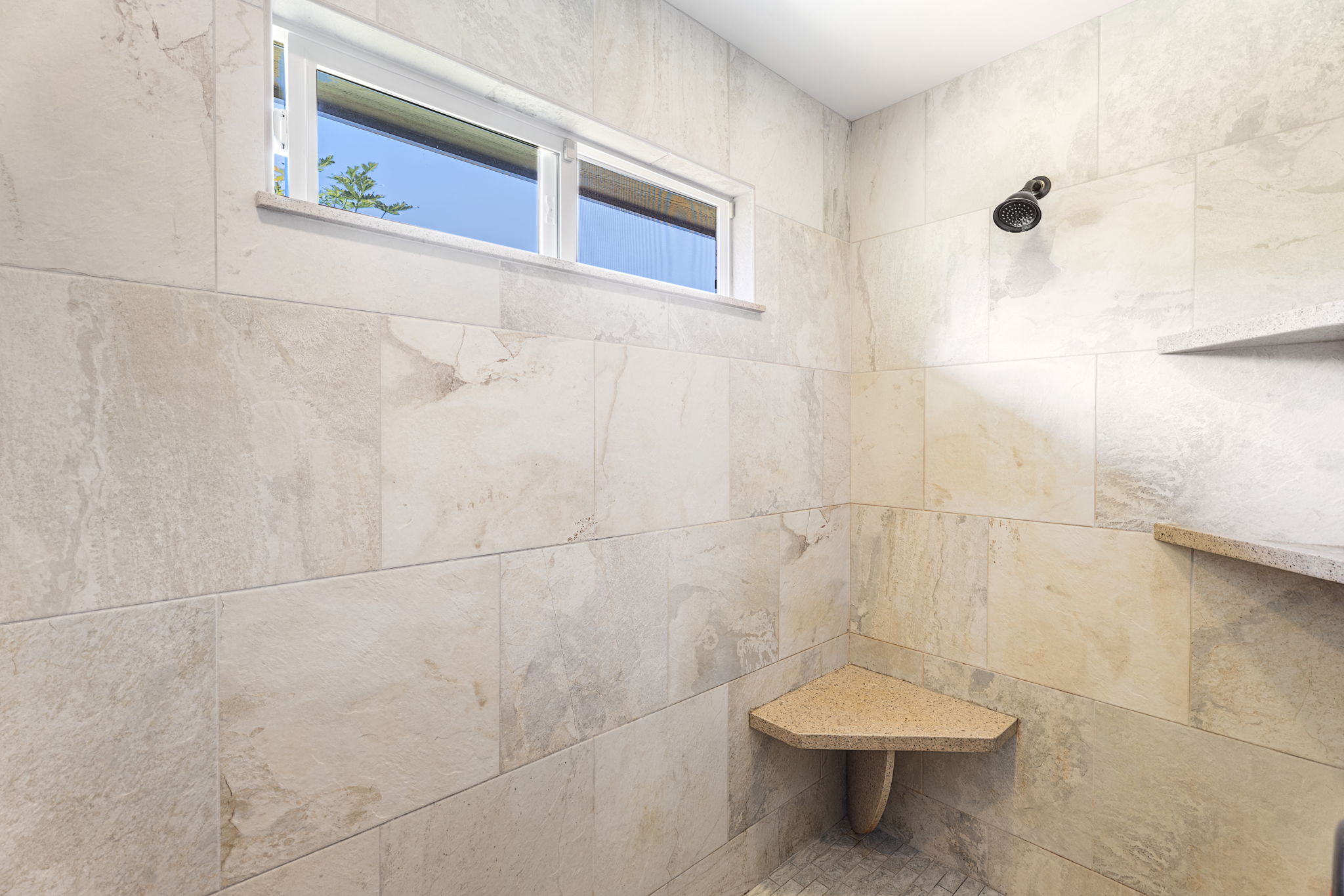 K Bathroom 1b