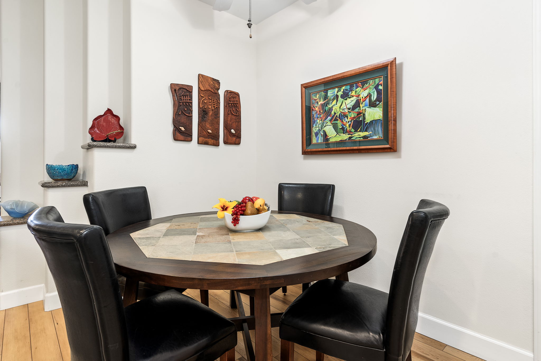 K Dining Area b