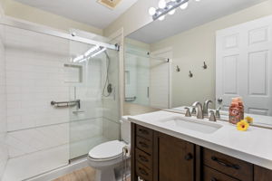 K Bathroom 2a