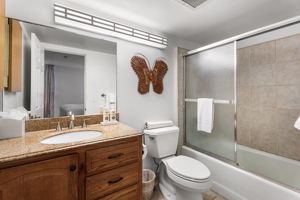 K Bathroom 1a