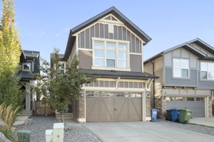  Photo 0