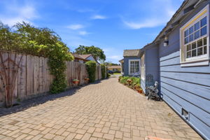 048_F8_75 Carmel Ave