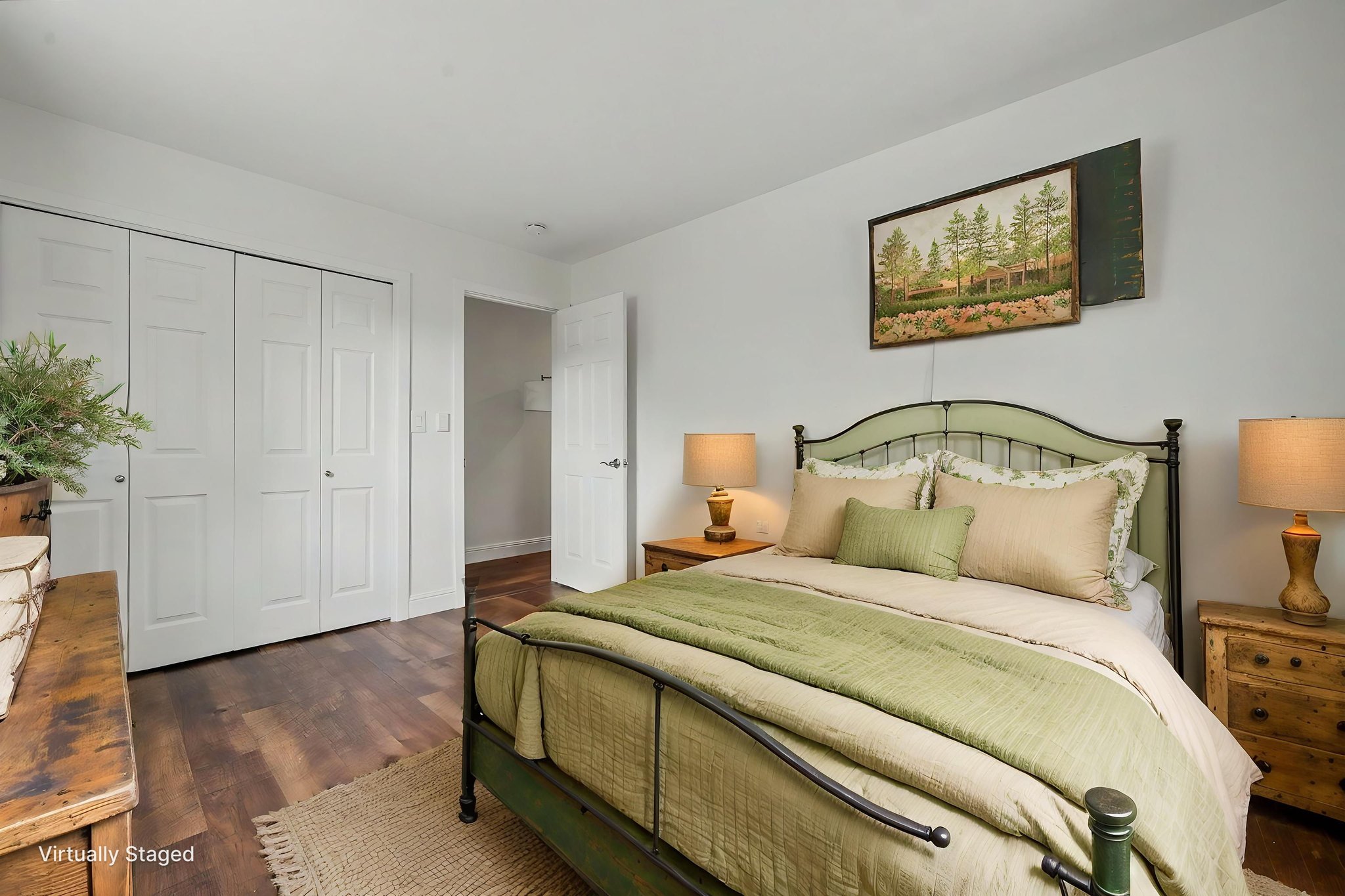 DSC03508 virtually staged.jpeg