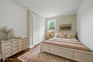 DSC03492 virtually staged.jpeg