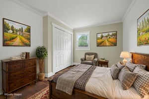 DSC03492 virtually staged.jpeg