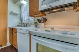  75 E Main St, High Bridge, NJ 08829, US Photo 8