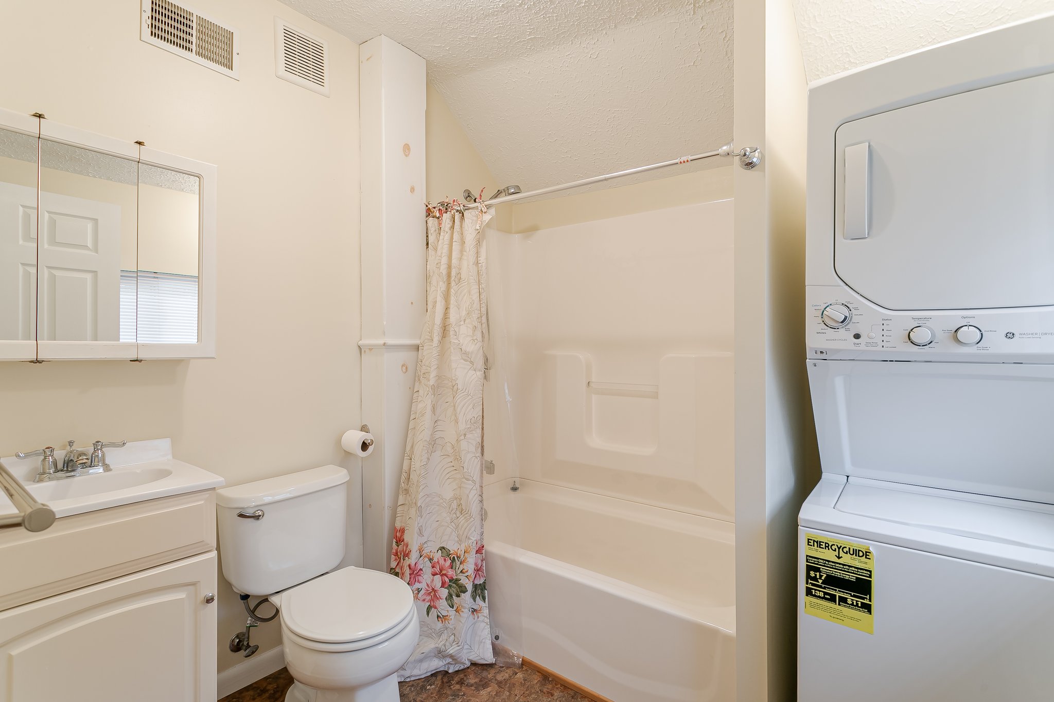 75 E Wautoma Beach Rd, Hilton, NY 14468 Realtogs