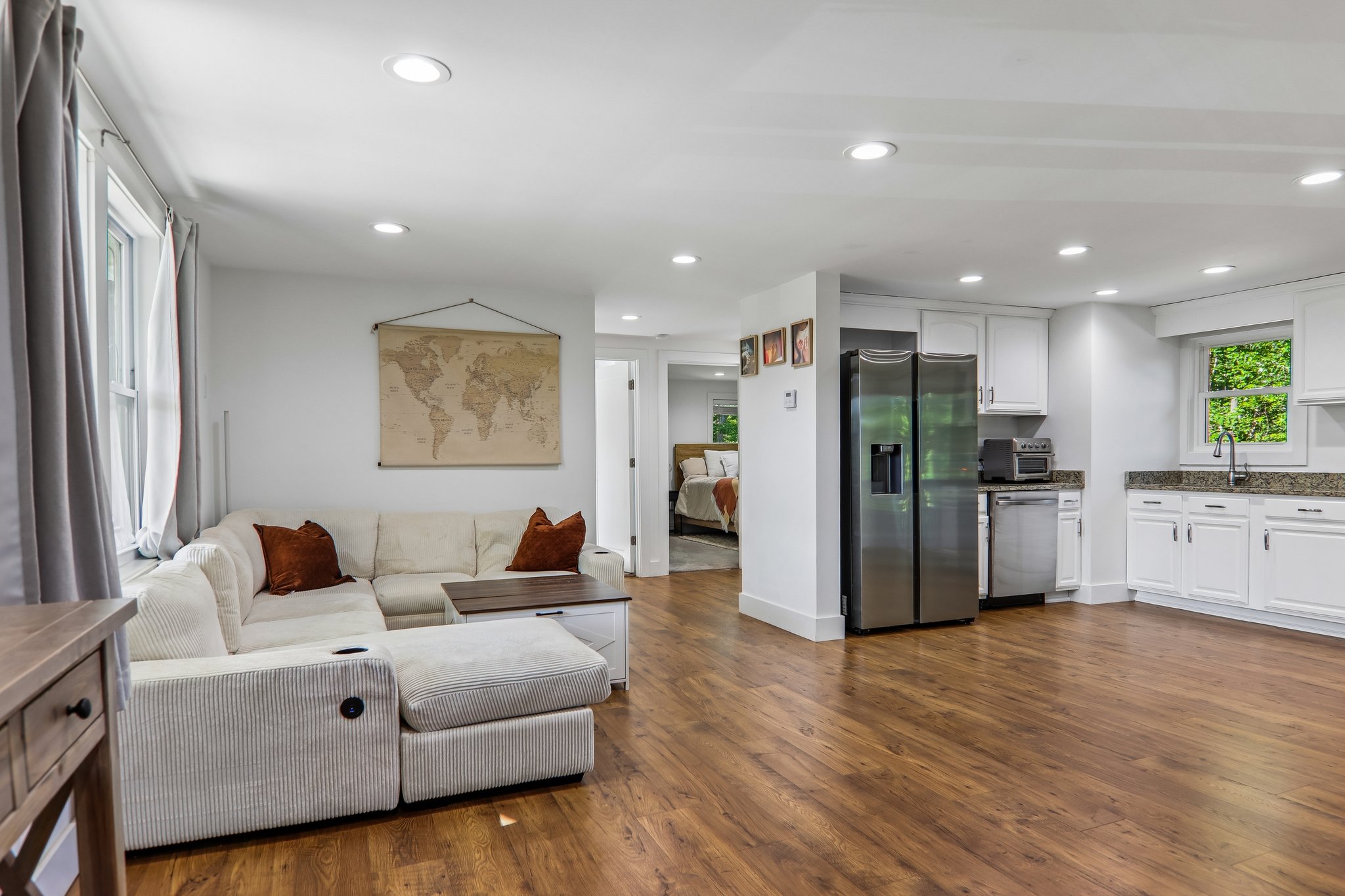 Glenview Rd-S1605-014.jpg