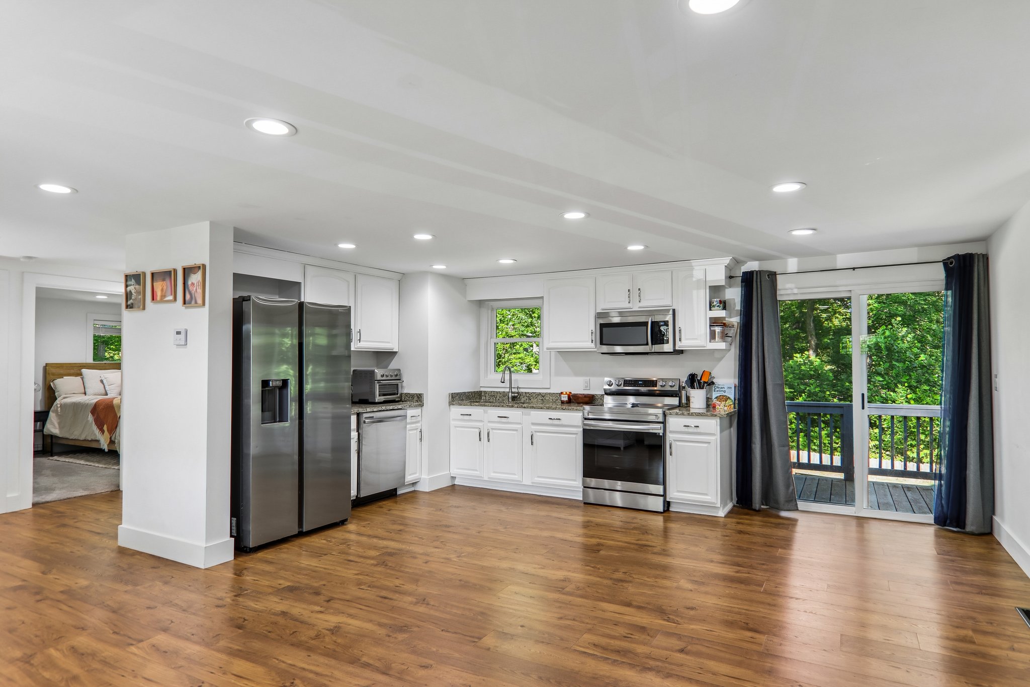 Glenview Rd-S1605-018.jpg