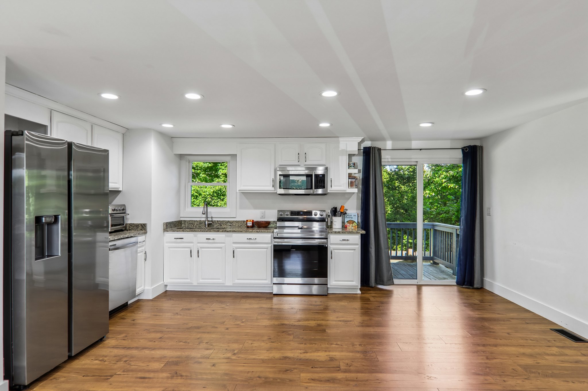 Glenview Rd-S1605-019.jpg