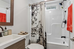 Glenview Rd-S1605-030.jpg