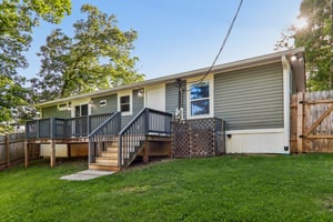 Glenview Rd-S1605-040.jpg