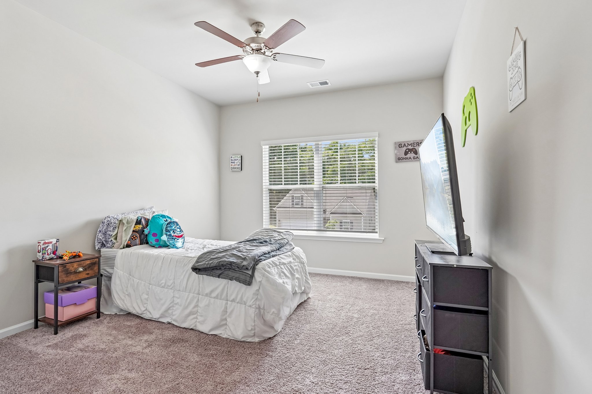 Jackson Farm Rd SE-S2304-040.jpg