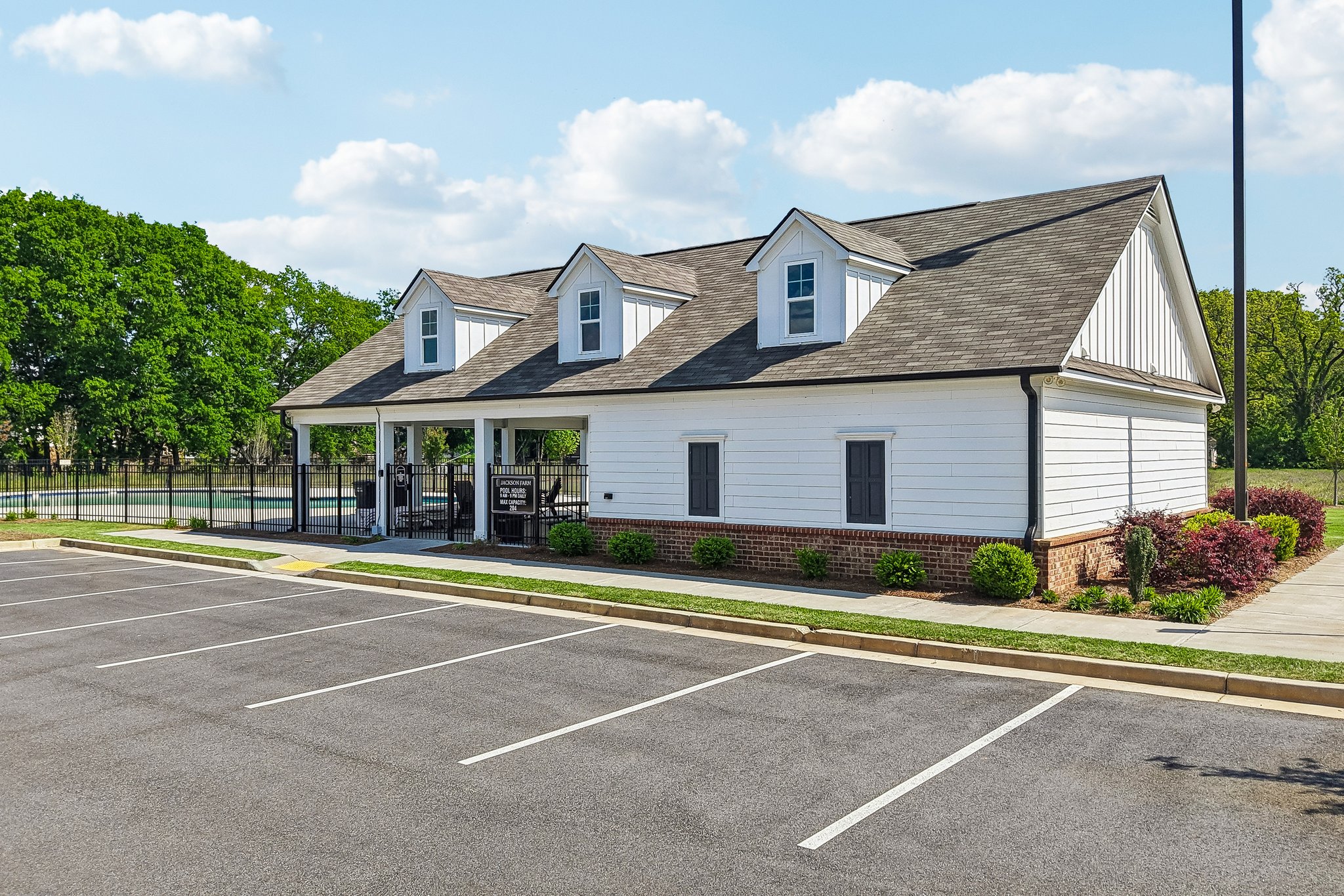 Jackson Farm Rd SE-2304-902.jpg