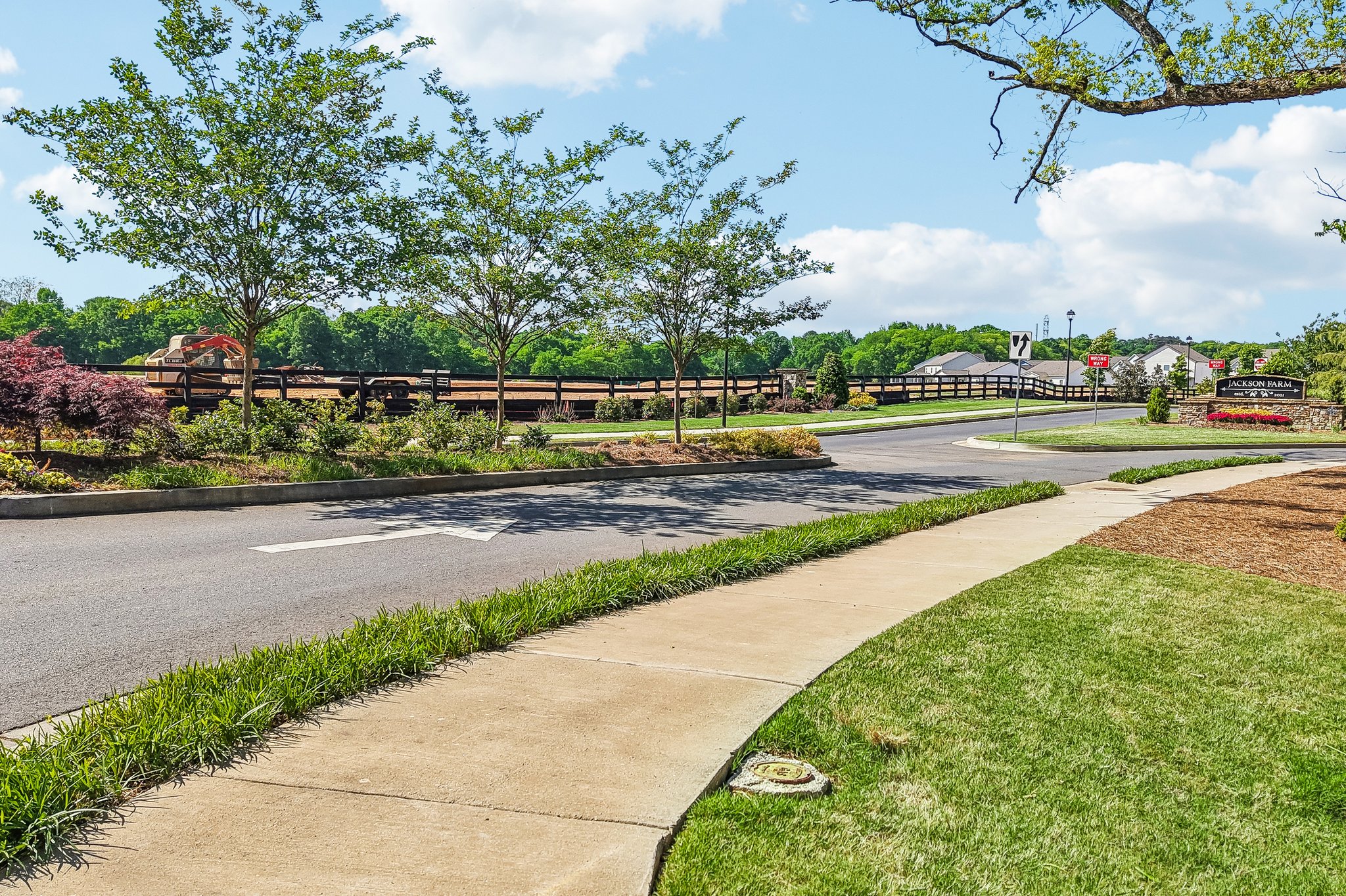 Jackson Farm Rd SE-2304-916.jpg