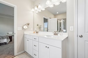 Jackson Farm Rd SE-S2304-050.jpg