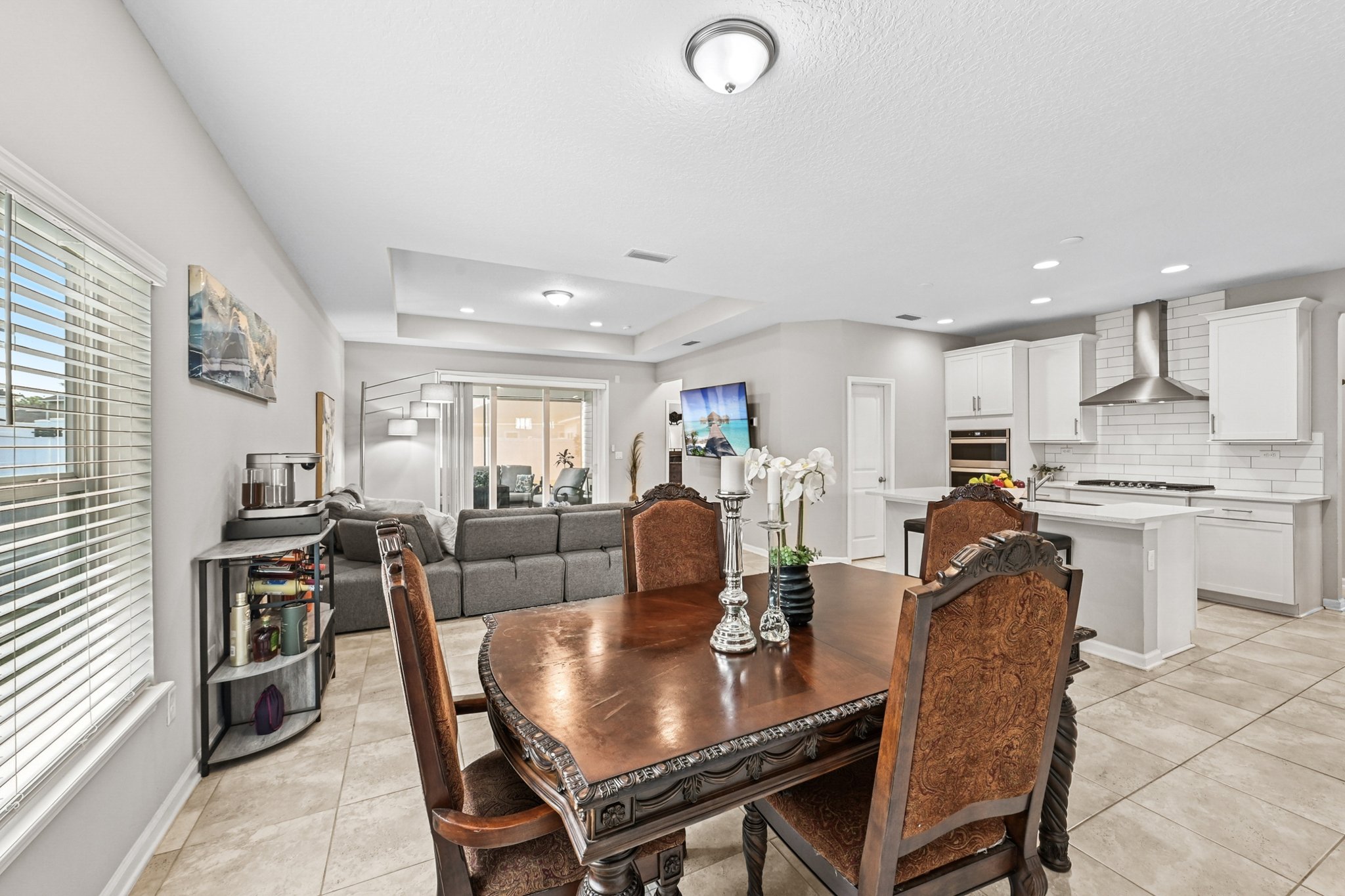 Pinzon Pl-L2709-017.jpg