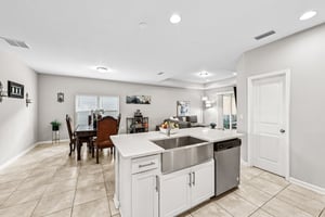 Pinzon Pl-L2709-019.jpg
