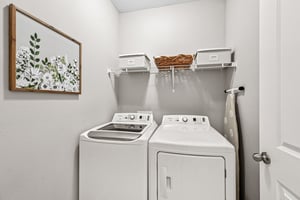 Pinzon Pl-L2709-024.jpg