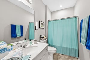 Pinzon Pl-L2709-027.jpg