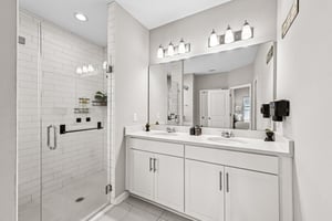 Pinzon Pl-L2709-033.jpg