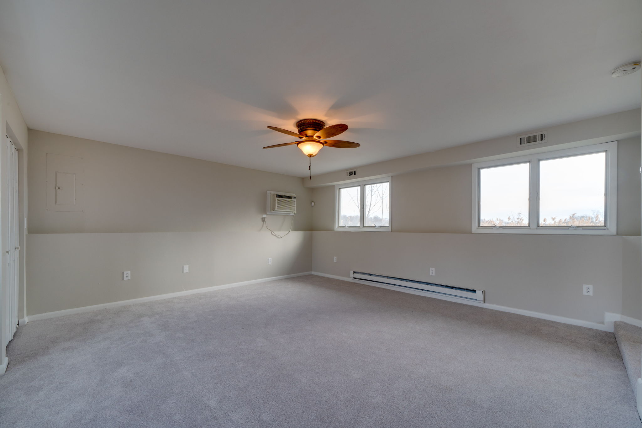  75 Platt Ave, West Haven, CT 06516, US Photo 43