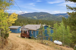 Beautiful Mtn Home with Oversized 2 Car Garage