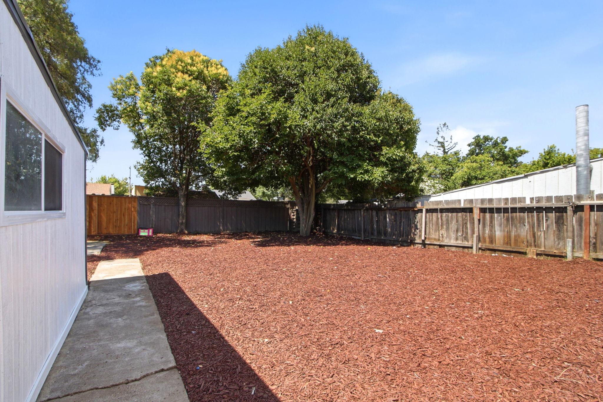 035_F8_75 S Cragmont Ave