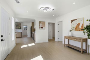 011_F8_75 S Cragmont Ave