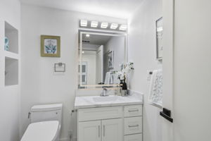 029_F8_75 S Cragmont Ave